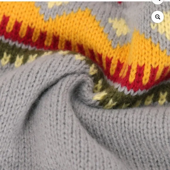 Amazon Women's Gray Sweater with Vibrant Patterns - Picture 3 of 7